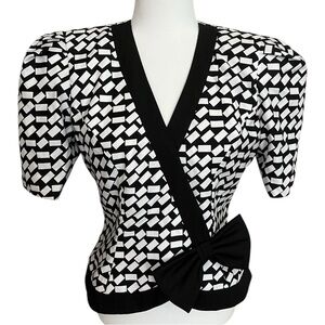 Vintage David Warren Saks Fifth Avenue Size M Black White Structured Bow Jacket